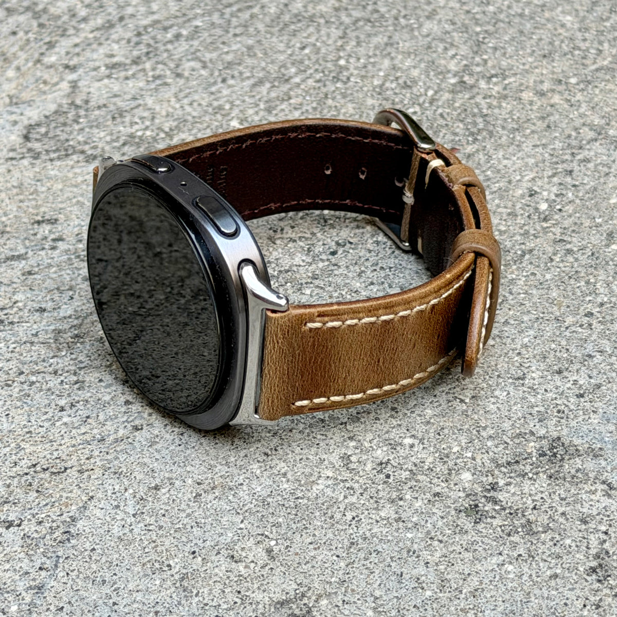 Rustic Tan Leather Strap for Samsung Galaxy Watch 9 and Watch 8, Dynamic Lug Connector, Silver Buckle, 40mm 44mm