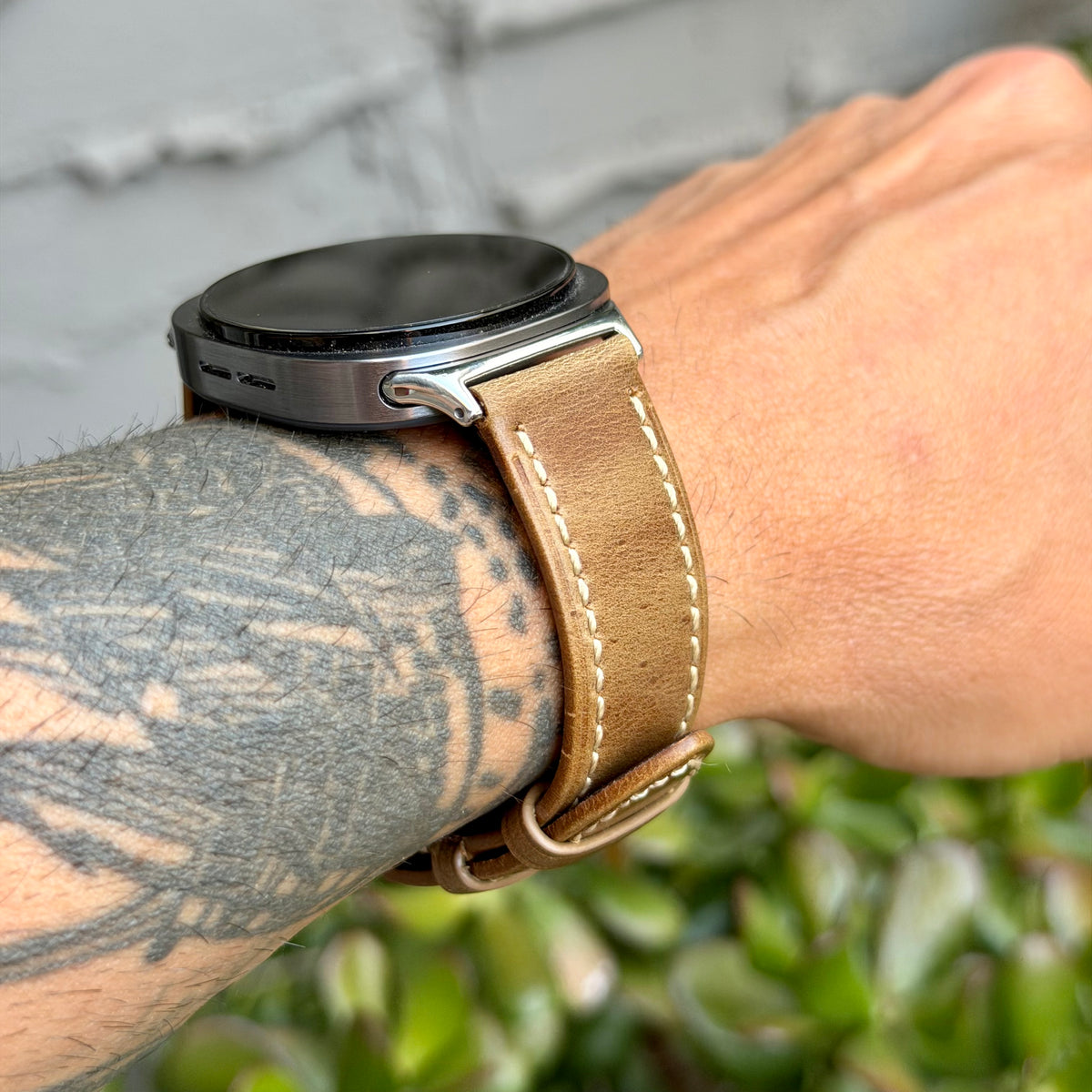 Rustic Tan Leather Strap for Samsung Galaxy Watch 9 and Watch 8, Dynamic Lug Connector, Silver Buckle, 40mm 44mm