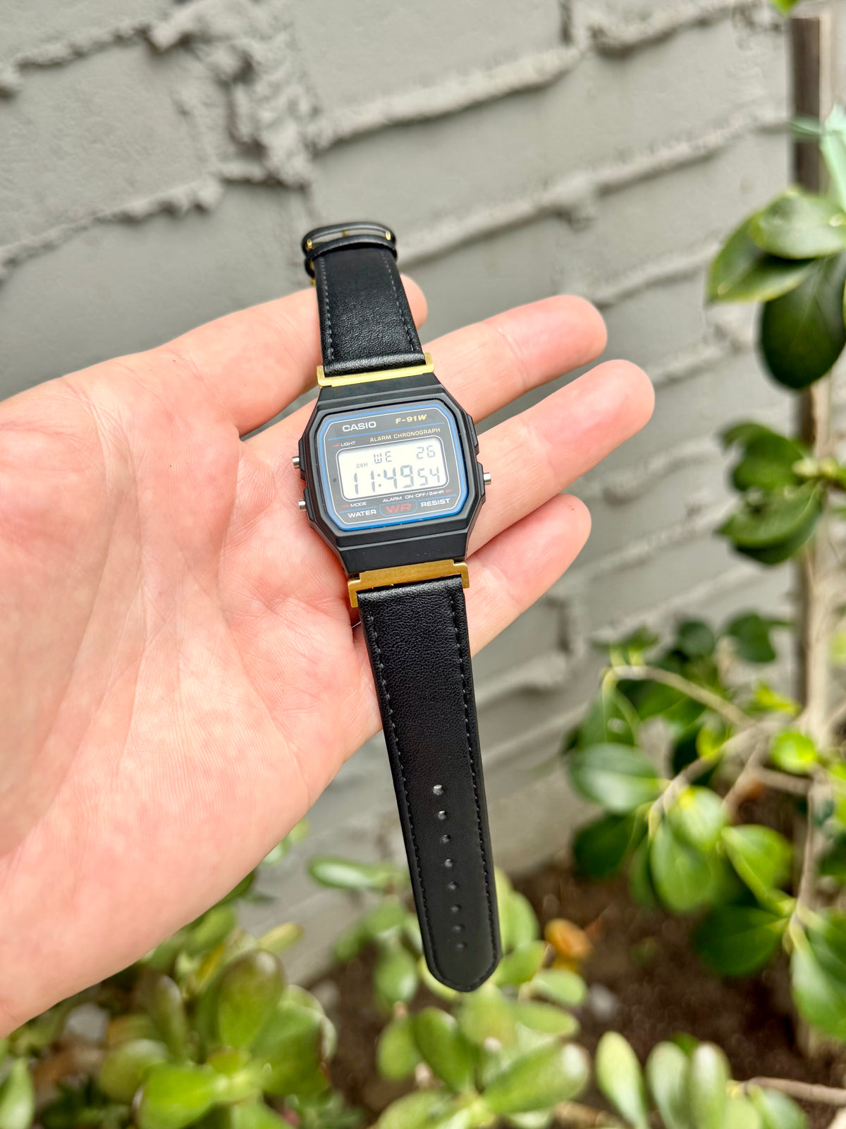 Black Leather Strap for Casio F91W, 20mm Genuine Leather Watch Band, Gold Adapters Pre-Attached, Adjustable 5.5 to 8 inch, Fits F91W A158W A168W