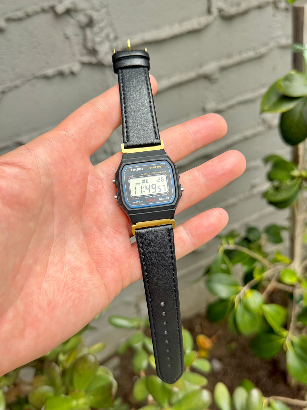 Black Leather Strap for Casio F91W, 20mm Genuine Leather Watch Band, Gold Adapters Pre-Attached, Adjustable 5.5 to 8 inch, Fits F91W A158W A168W