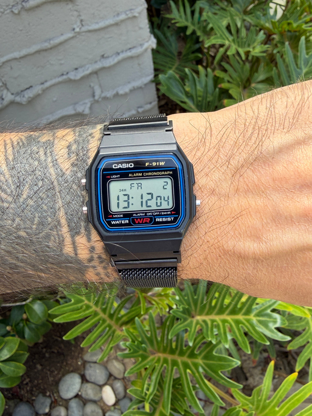 Black Milanese Mesh Band for Casio F-91W, Stainless Steel Magnetic Strap, Watch Upgrade, Fits F91W A158W A168W W-59 W-86 and More