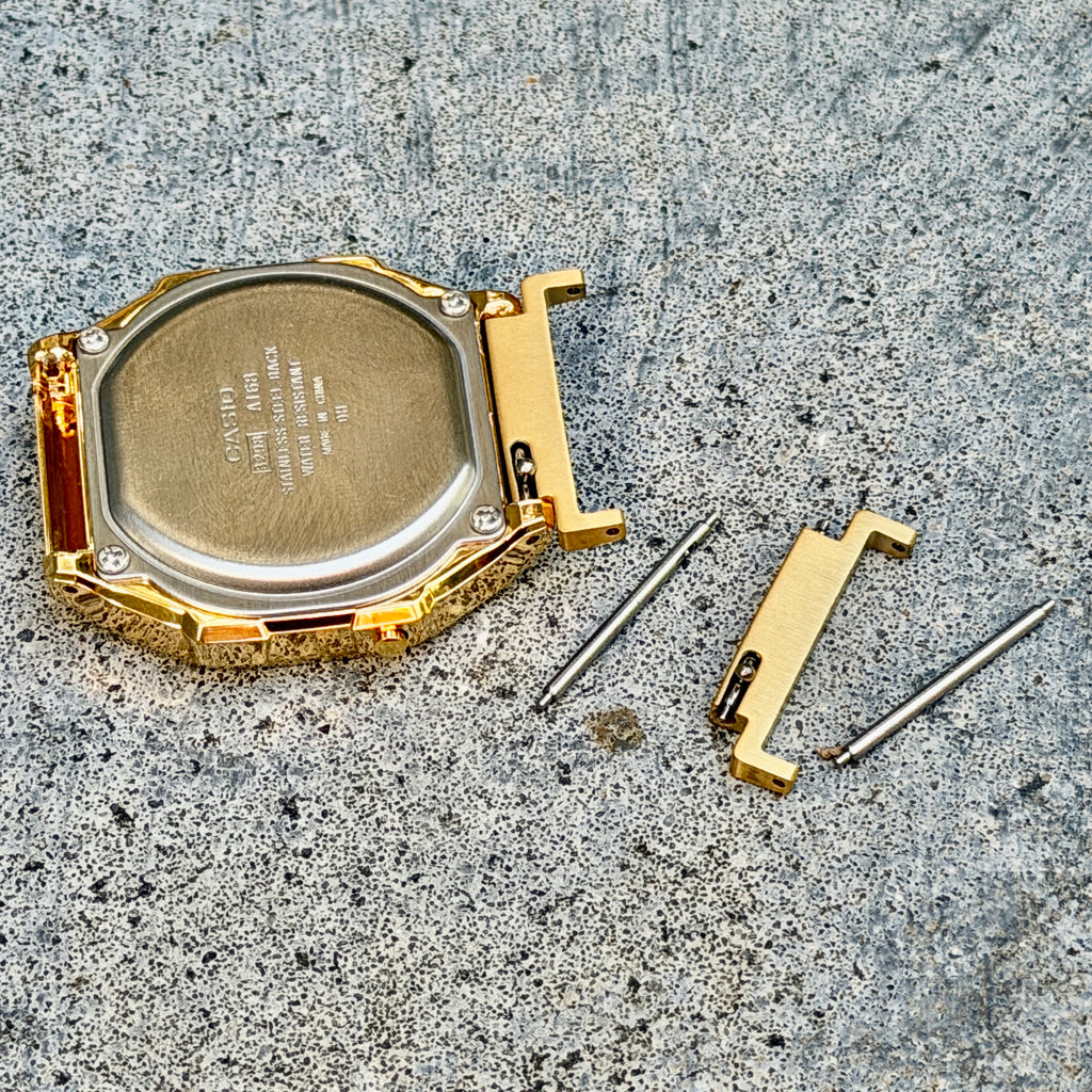 18mm to 22mm Gold Adapter for Casio A168WG, Stainless Steel Lug Converter, Fits A168W A158W F-91W Vintage Series, Spring Bars Included